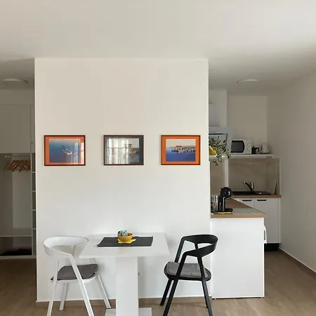 Apartman Red Roof