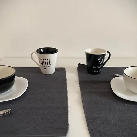 Red Roof Апартаменти *