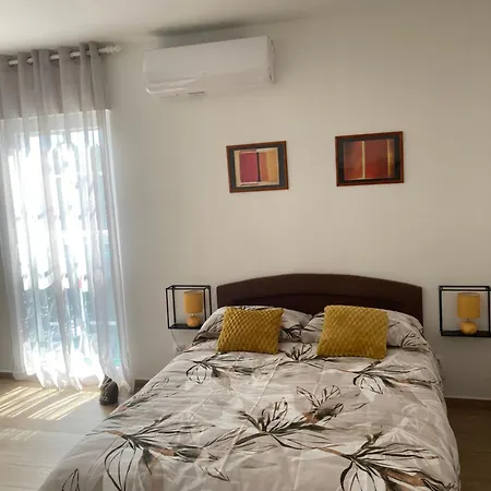 Apartman Red Roof